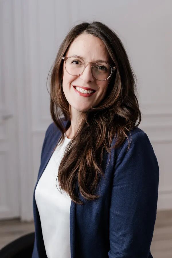 Dr Elise Philippakis